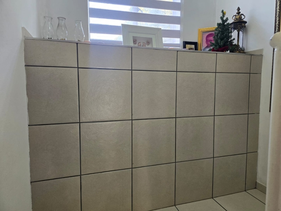 To Let 2 Bedroom Property for Rent in Witfield Gauteng