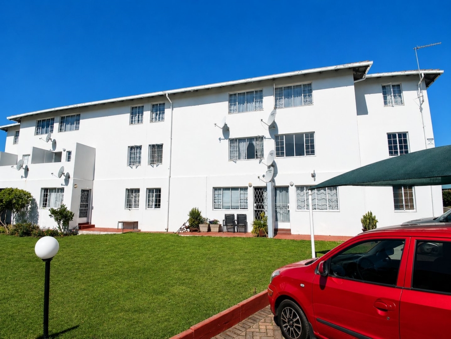 2 Bedroom Property for Sale in Groenkloof Gauteng