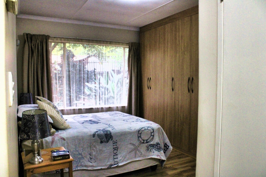 3 Bedroom Property for Sale in Garsfontein Gauteng