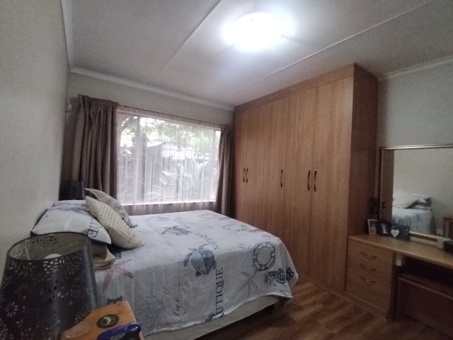 3 Bedroom Property for Sale in Garsfontein Gauteng