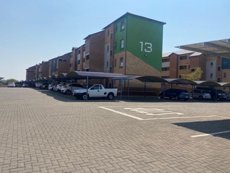 2 Bedroom Property for Sale in Heuweloord Gauteng