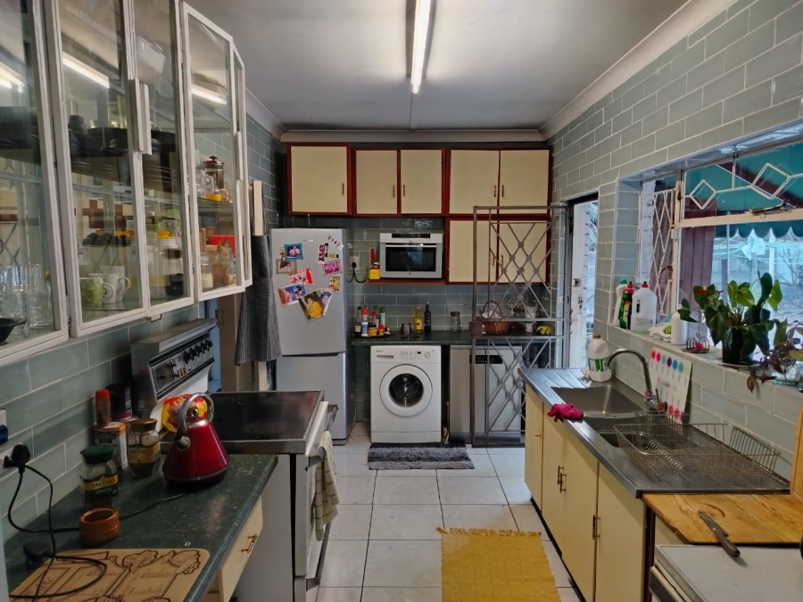 4 Bedroom Property for Sale in Kew Gauteng