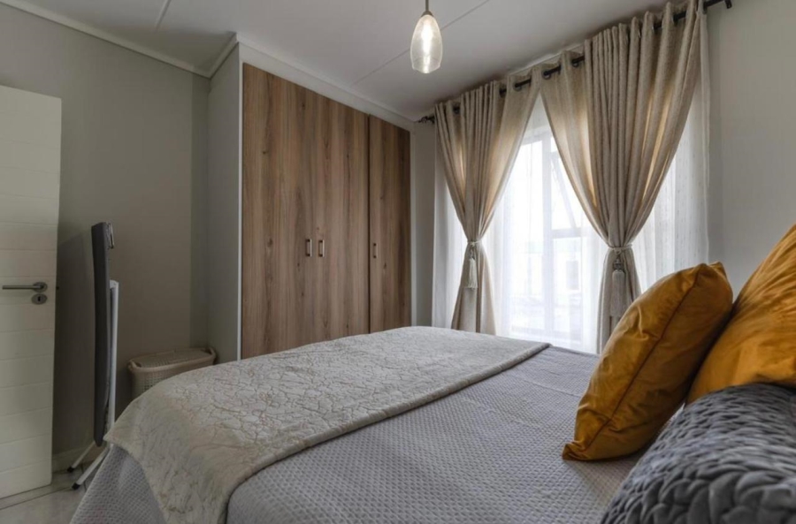 1 Bedroom Property for Sale in Savannah Country Estate Gauteng