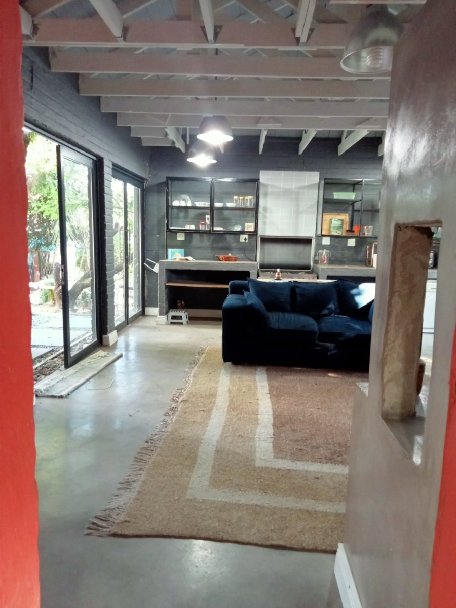 To Let 4 Bedroom Property for Rent in Kew Gauteng
