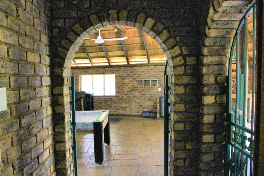 3 Bedroom Property for Sale in Faerie Glen Gauteng
