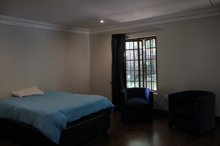 3 Bedroom Property for Sale in Faerie Glen Gauteng