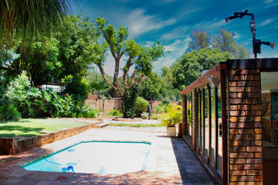 3 Bedroom Property for Sale in Faerie Glen Gauteng