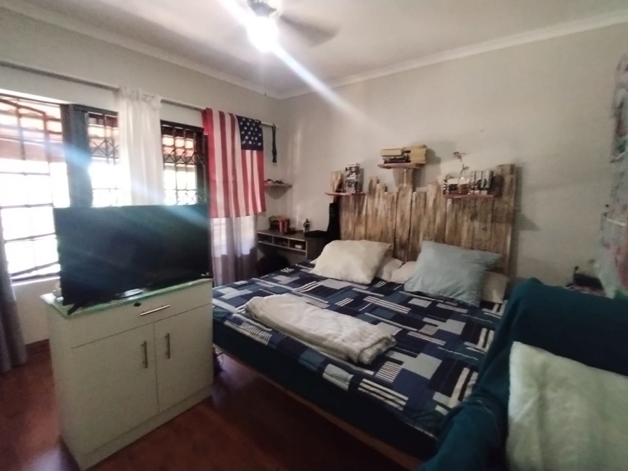 3 Bedroom Property for Sale in Faerie Glen Gauteng
