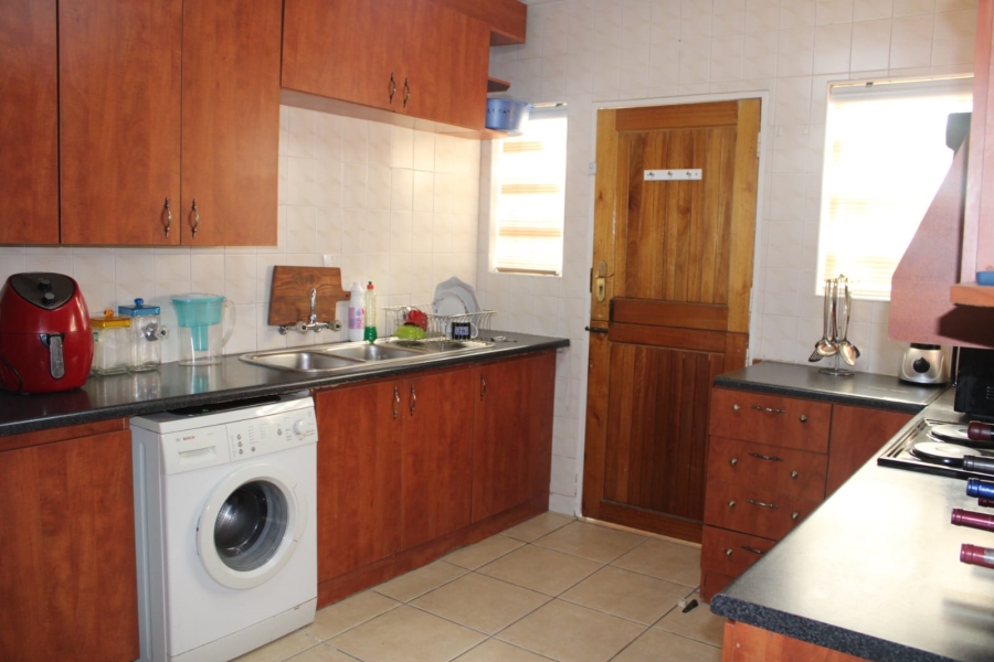 3 Bedroom Property for Sale in Glenvista Gauteng