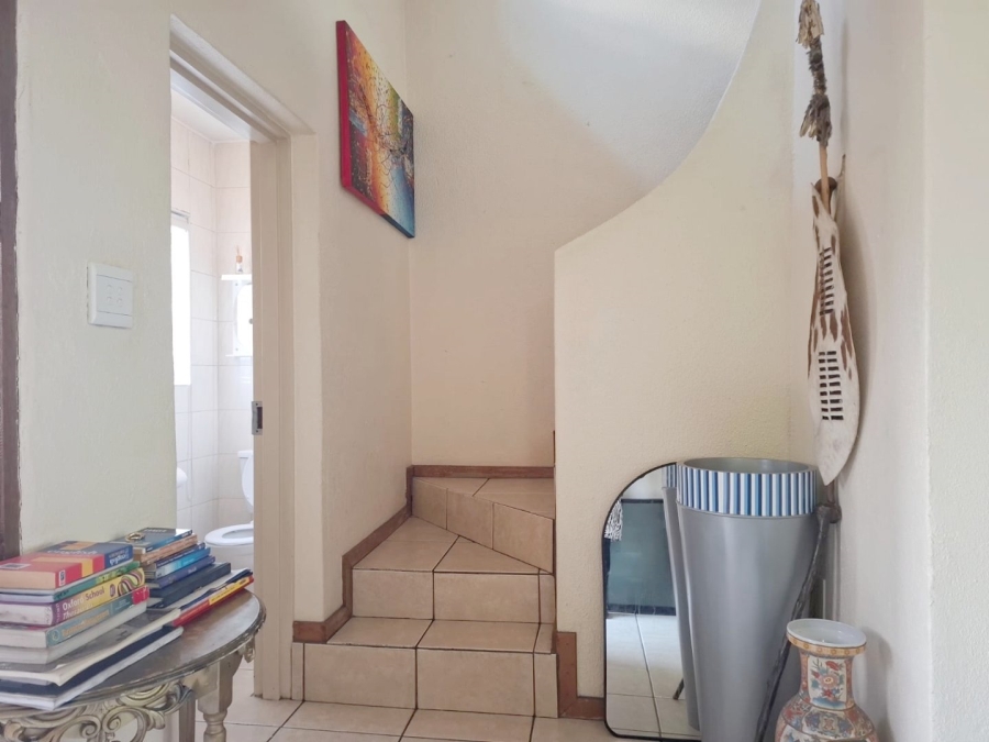 3 Bedroom Property for Sale in Glenvista Gauteng