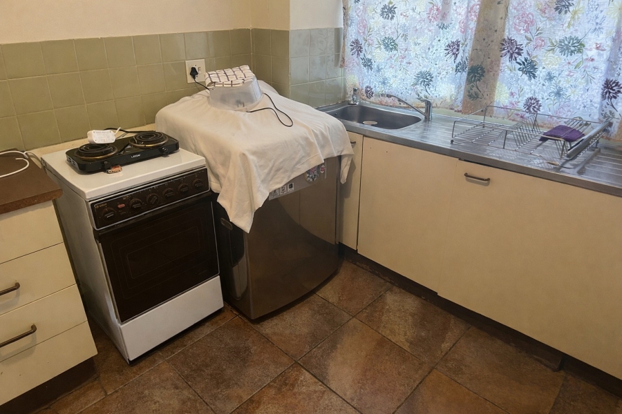 2 Bedroom Property for Sale in Pretoria North Gauteng