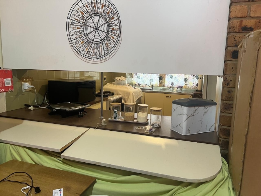 2 Bedroom Property for Sale in Pretoria North Gauteng