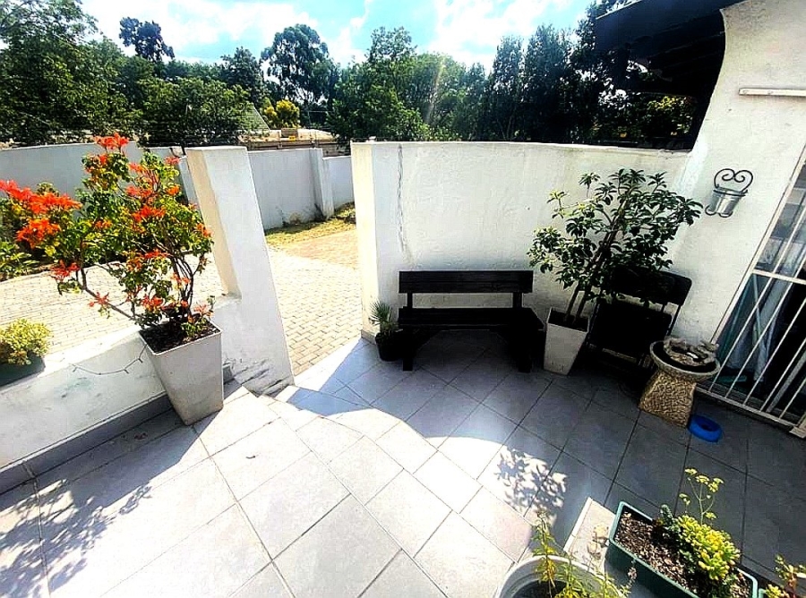 7 Bedroom Property for Sale in Bryanston West Gauteng