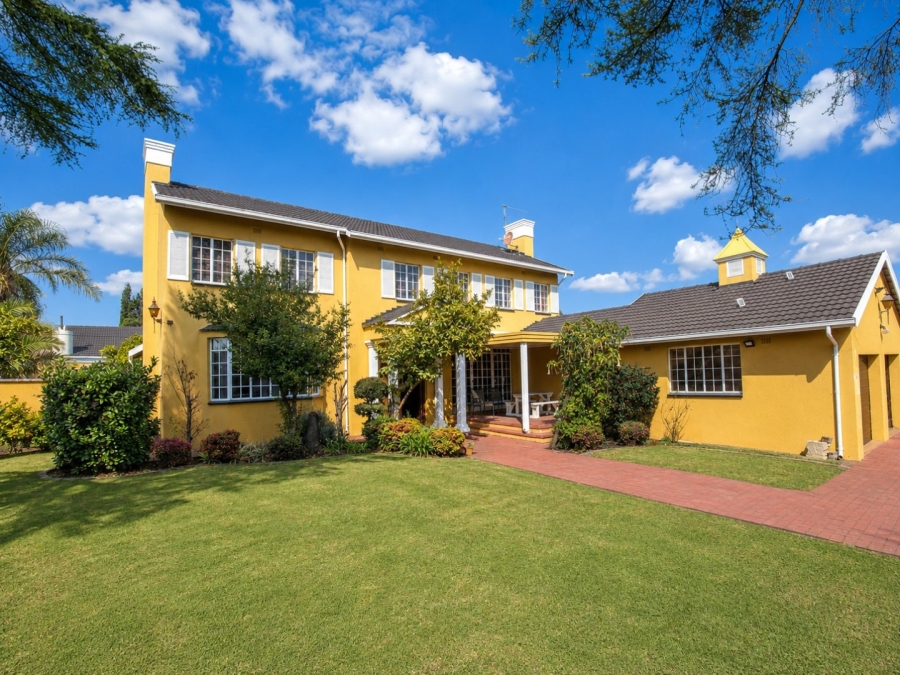 5 Bedroom Property for Sale in Eden Glen Gauteng