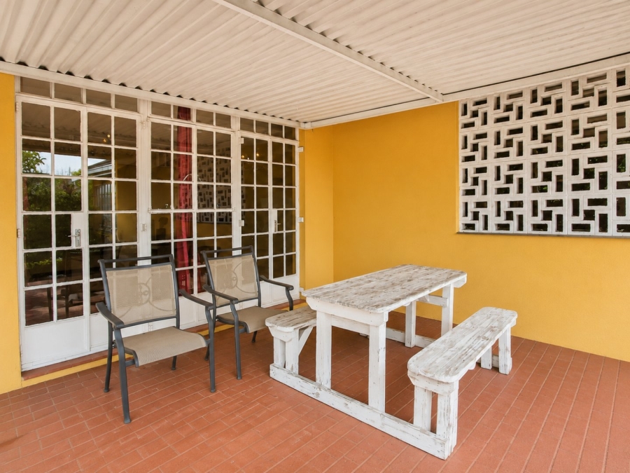 5 Bedroom Property for Sale in Eden Glen Gauteng
