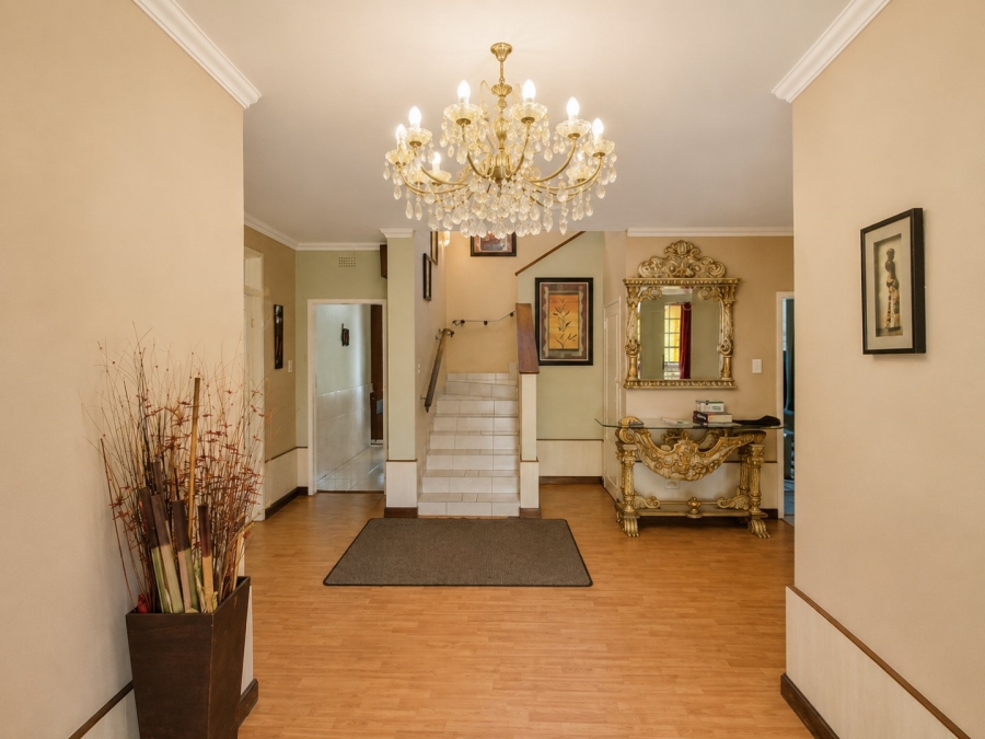 5 Bedroom Property for Sale in Eden Glen Gauteng