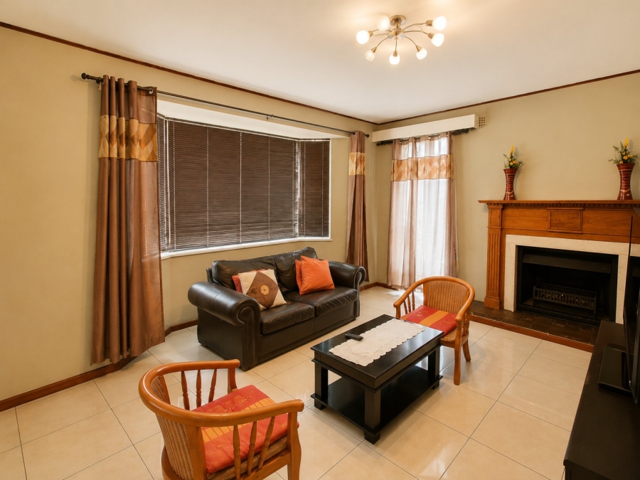 5 Bedroom Property for Sale in Eden Glen Gauteng