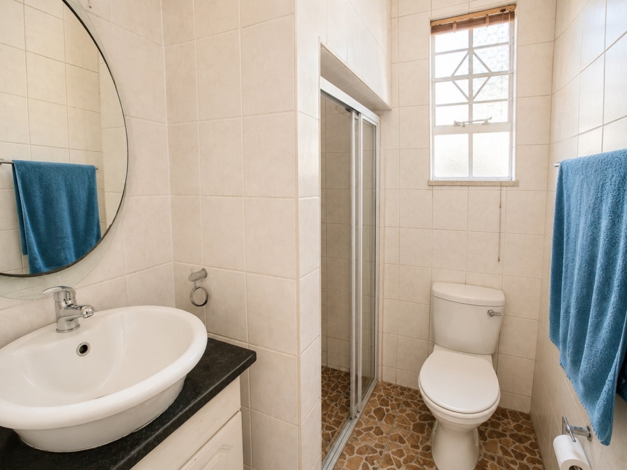 5 Bedroom Property for Sale in Eden Glen Gauteng