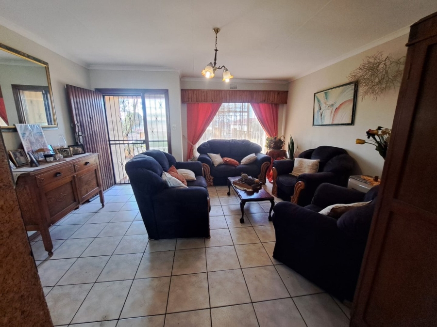 3 Bedroom Property for Sale in Visagie Park Gauteng