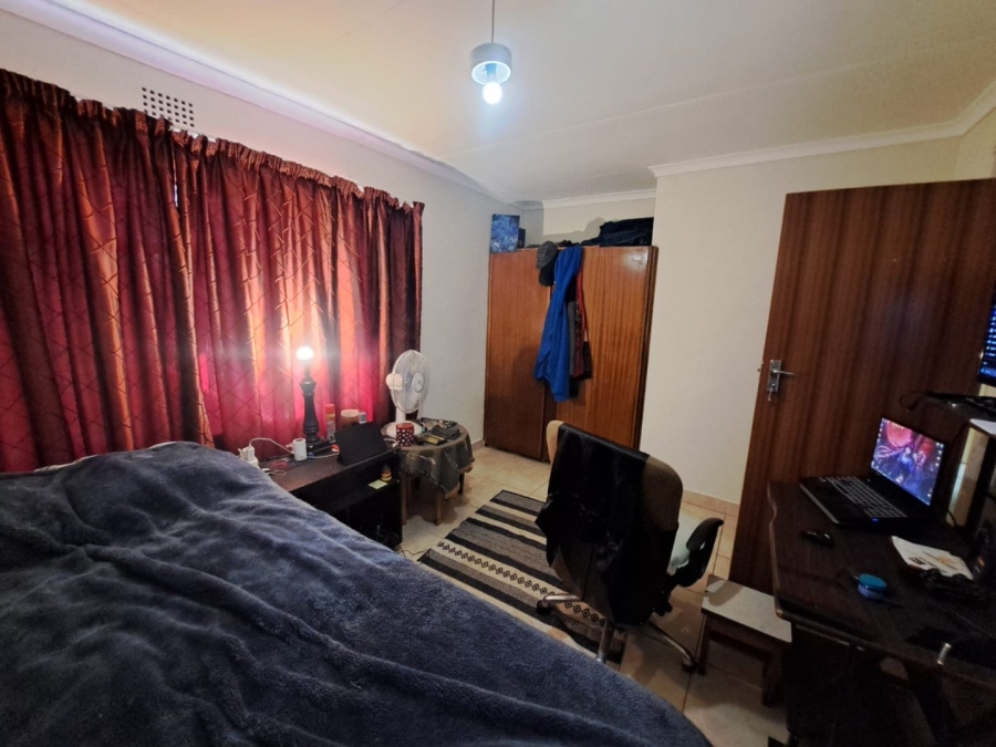 3 Bedroom Property for Sale in Visagie Park Gauteng