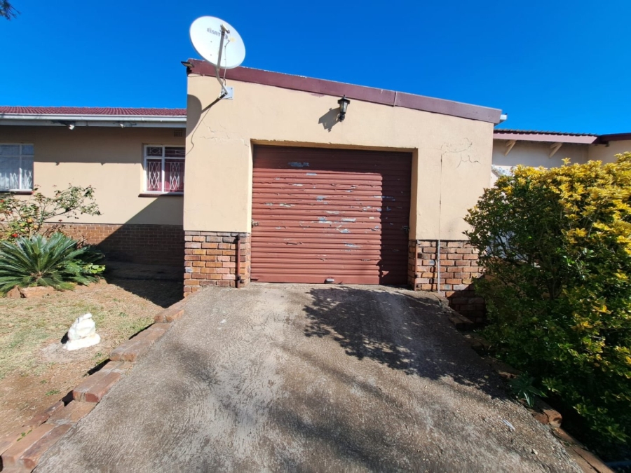 3 Bedroom Property for Sale in Visagie Park Gauteng