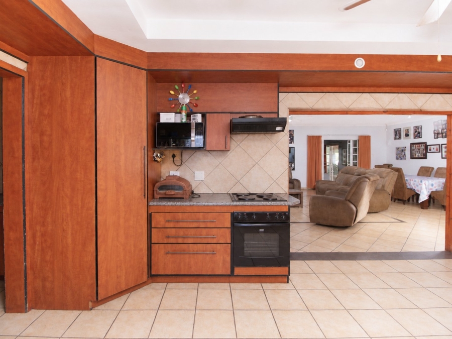 Commercial Property for Sale in Zandfontein AH Gauteng