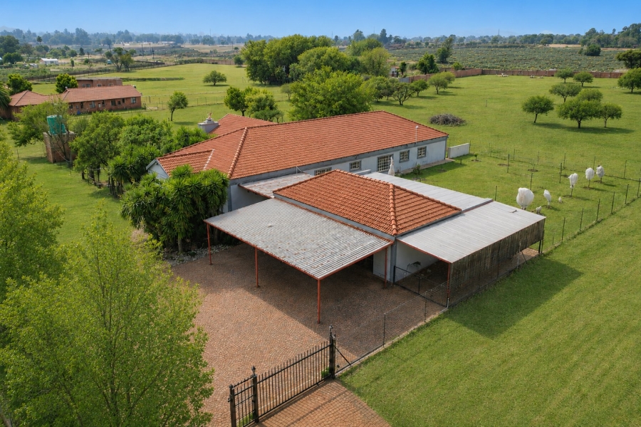 Commercial Property for Sale in Zandfontein AH Gauteng