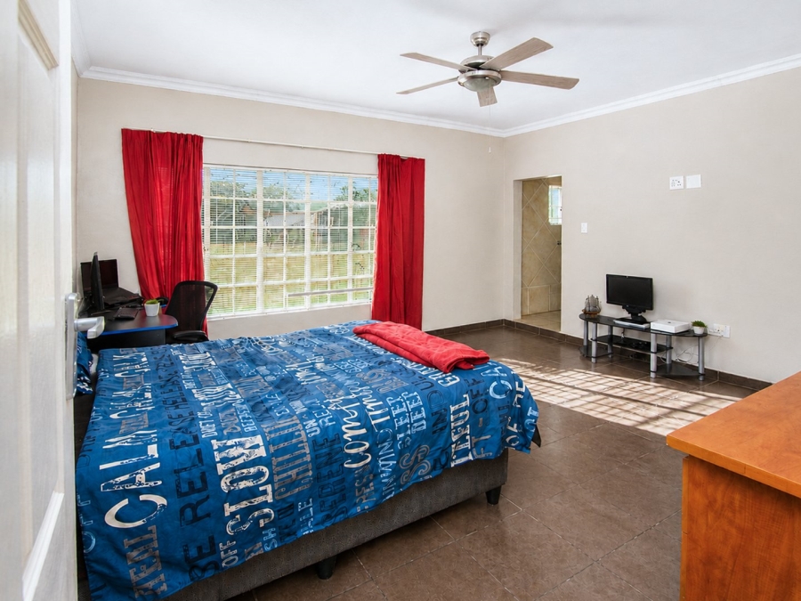 Commercial Property for Sale in Zandfontein AH Gauteng