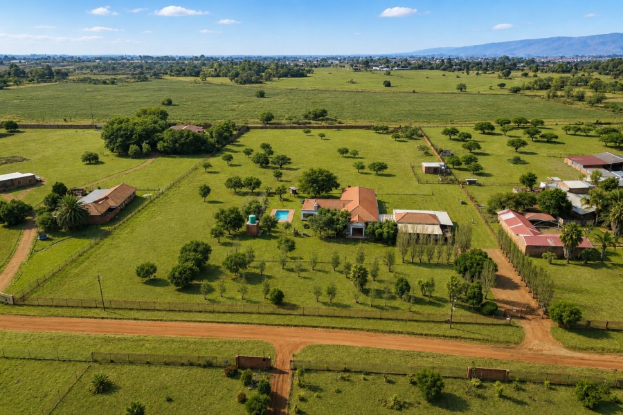 Commercial Property for Sale in Zandfontein AH Gauteng