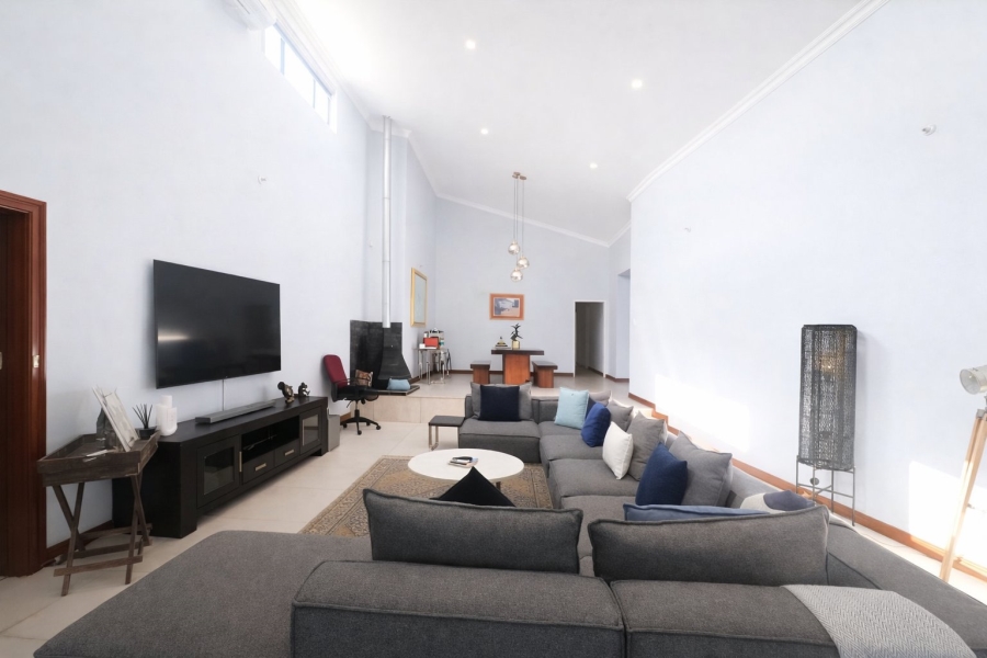 To Let 3 Bedroom Property for Rent in Fourways Gauteng