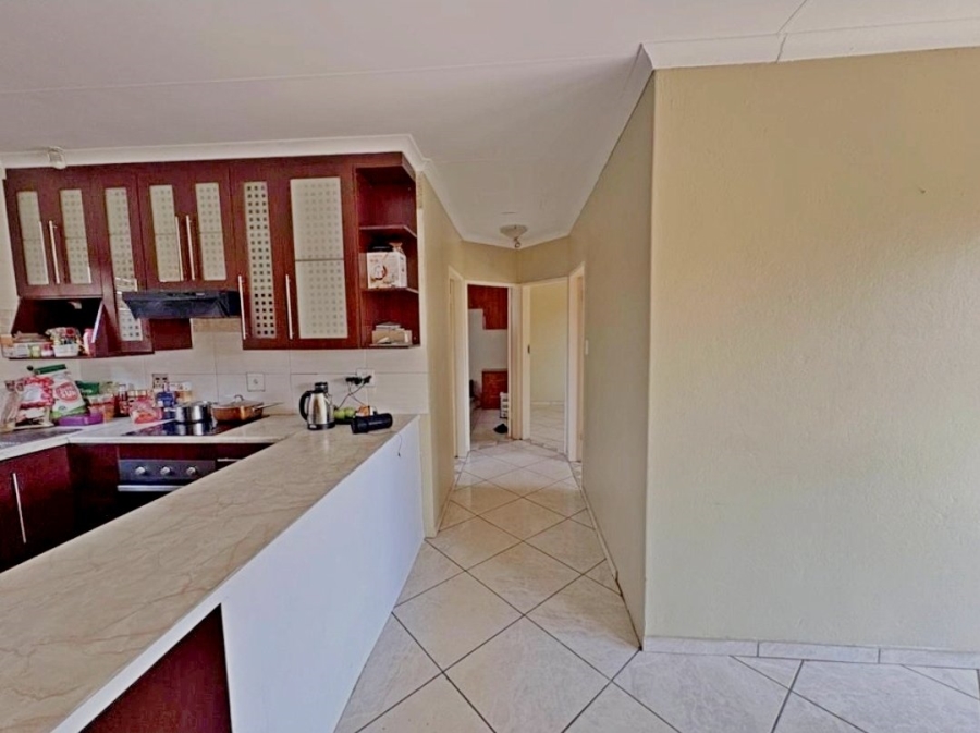 3 Bedroom Property for Sale in The Orchards Gauteng