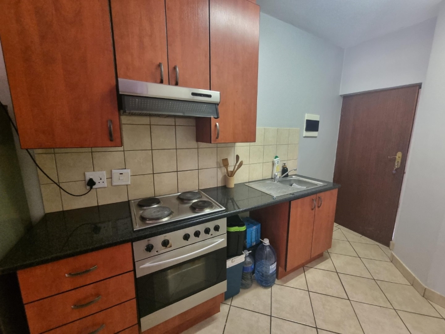 1 Bedroom Property for Sale in Oukraal Estate Gauteng