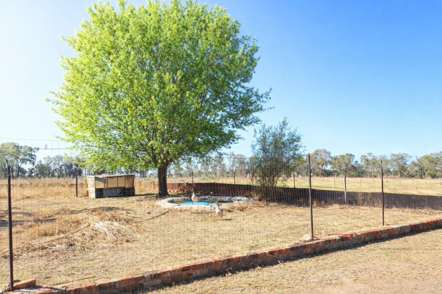 3 Bedroom Property for Sale in Walker Fruit Farms Gauteng