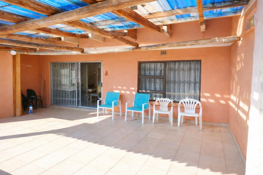 3 Bedroom Property for Sale in Walker Fruit Farms Gauteng