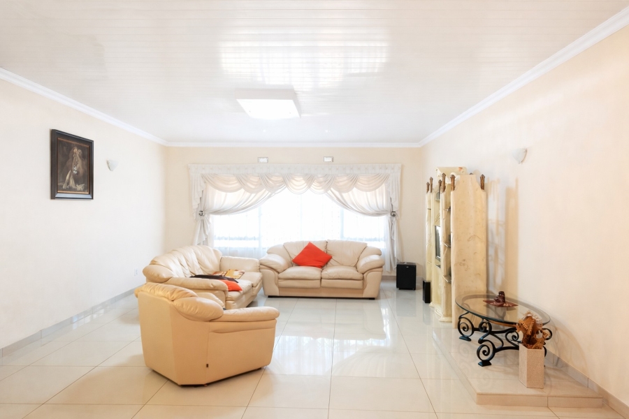 3 Bedroom Property for Sale in Walker Fruit Farms Gauteng