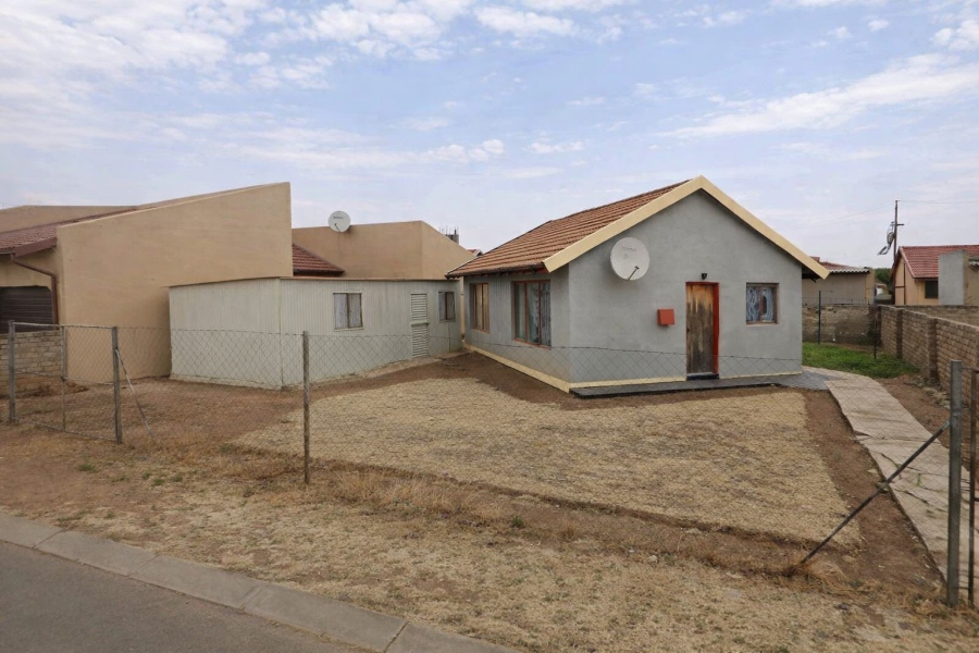 2 Bedroom Property for Sale in Beverley Hills Gauteng