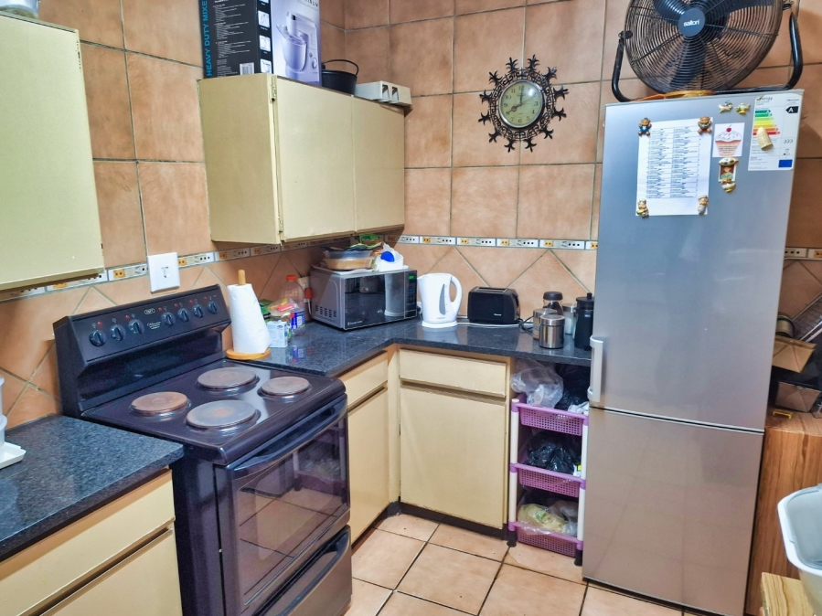 3 Bedroom Property for Sale in Sinoville Gauteng