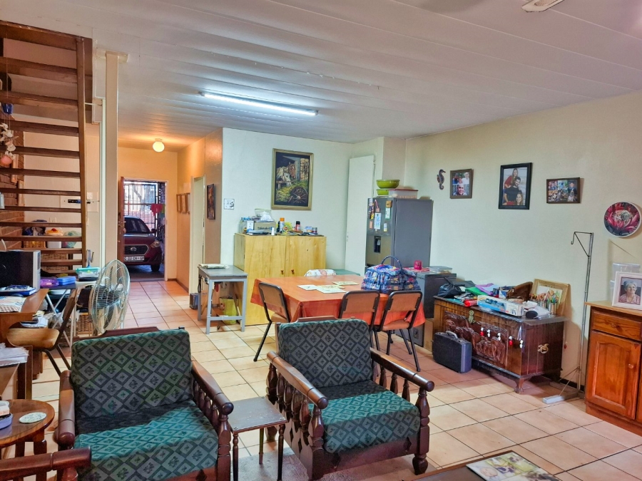 3 Bedroom Property for Sale in Sinoville Gauteng