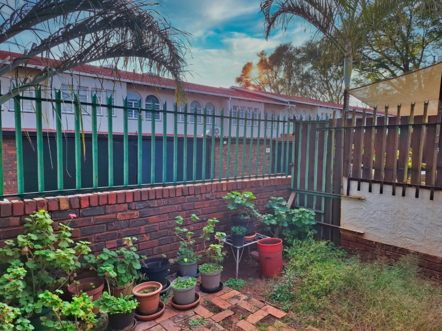 3 Bedroom Property for Sale in Sinoville Gauteng