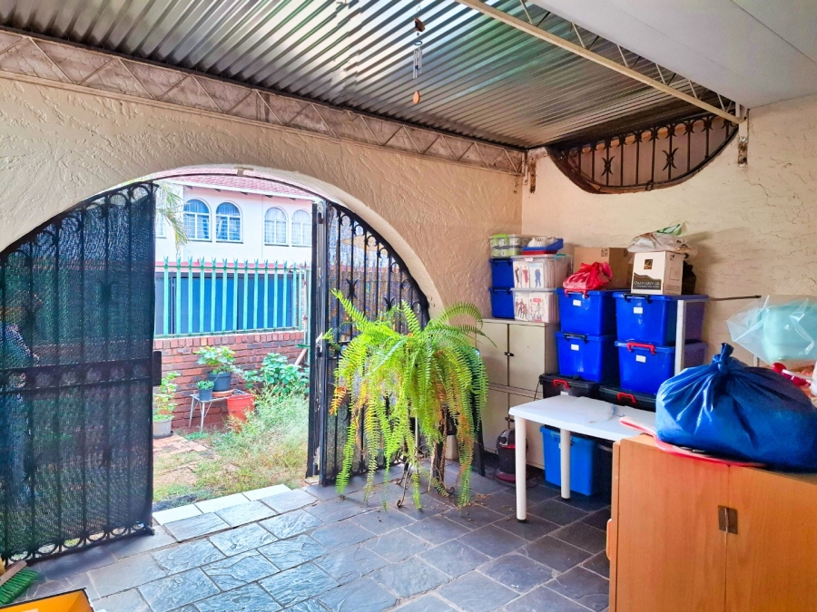 3 Bedroom Property for Sale in Sinoville Gauteng