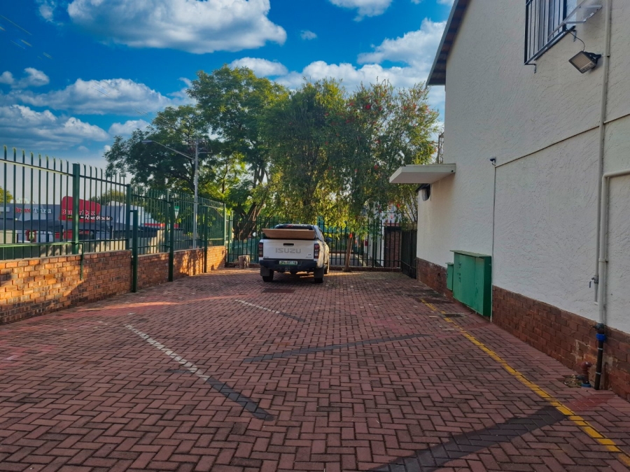 3 Bedroom Property for Sale in Sinoville Gauteng