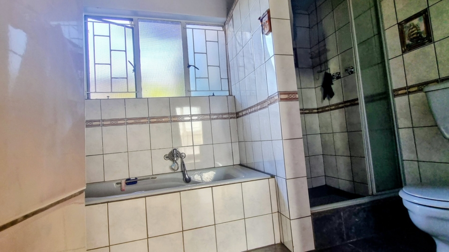 3 Bedroom Property for Sale in Arcon Park Gauteng