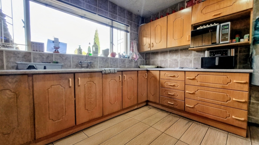4 Bedroom Property for Sale in Arcon Park Gauteng