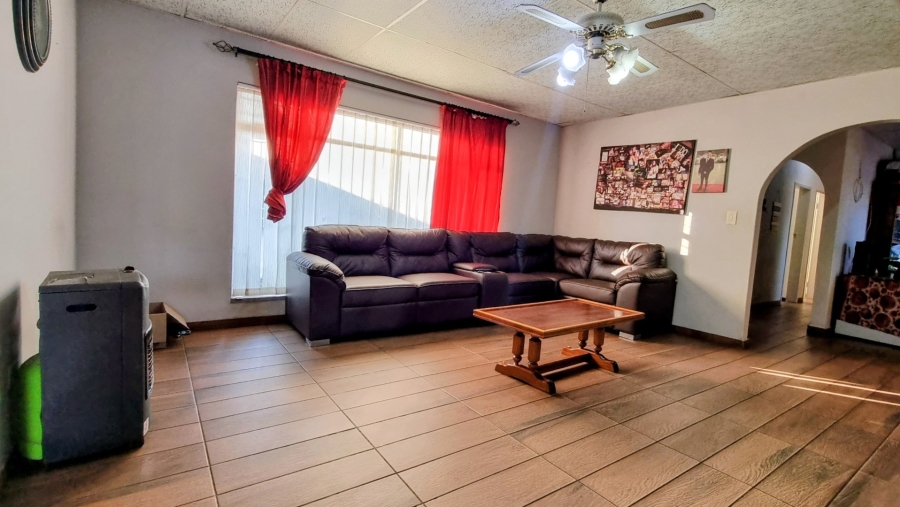 4 Bedroom Property for Sale in Arcon Park Gauteng