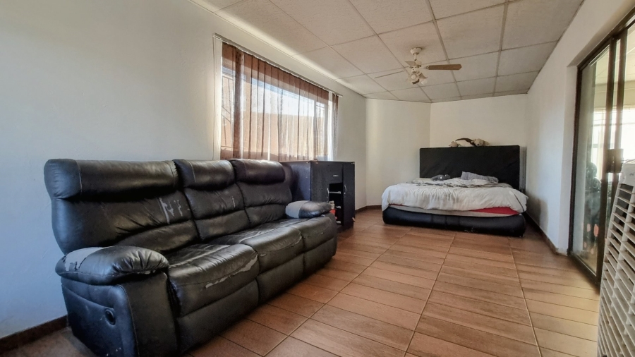 4 Bedroom Property for Sale in Arcon Park Gauteng