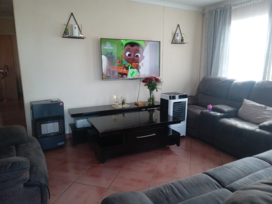 3 Bedroom Property for Sale in Danville Gauteng
