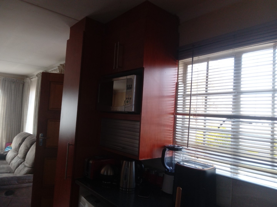 3 Bedroom Property for Sale in Danville Gauteng