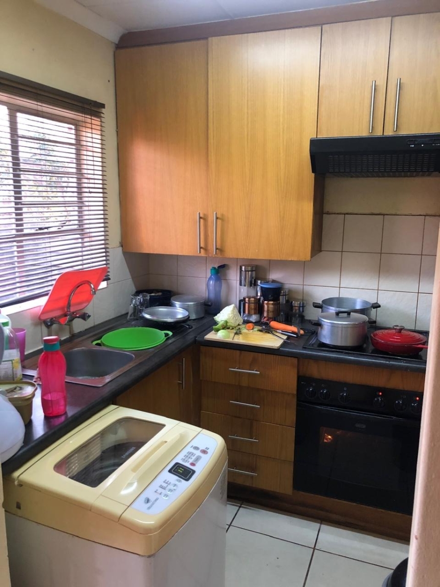 2 Bedroom Property for Sale in The Orchards Gauteng