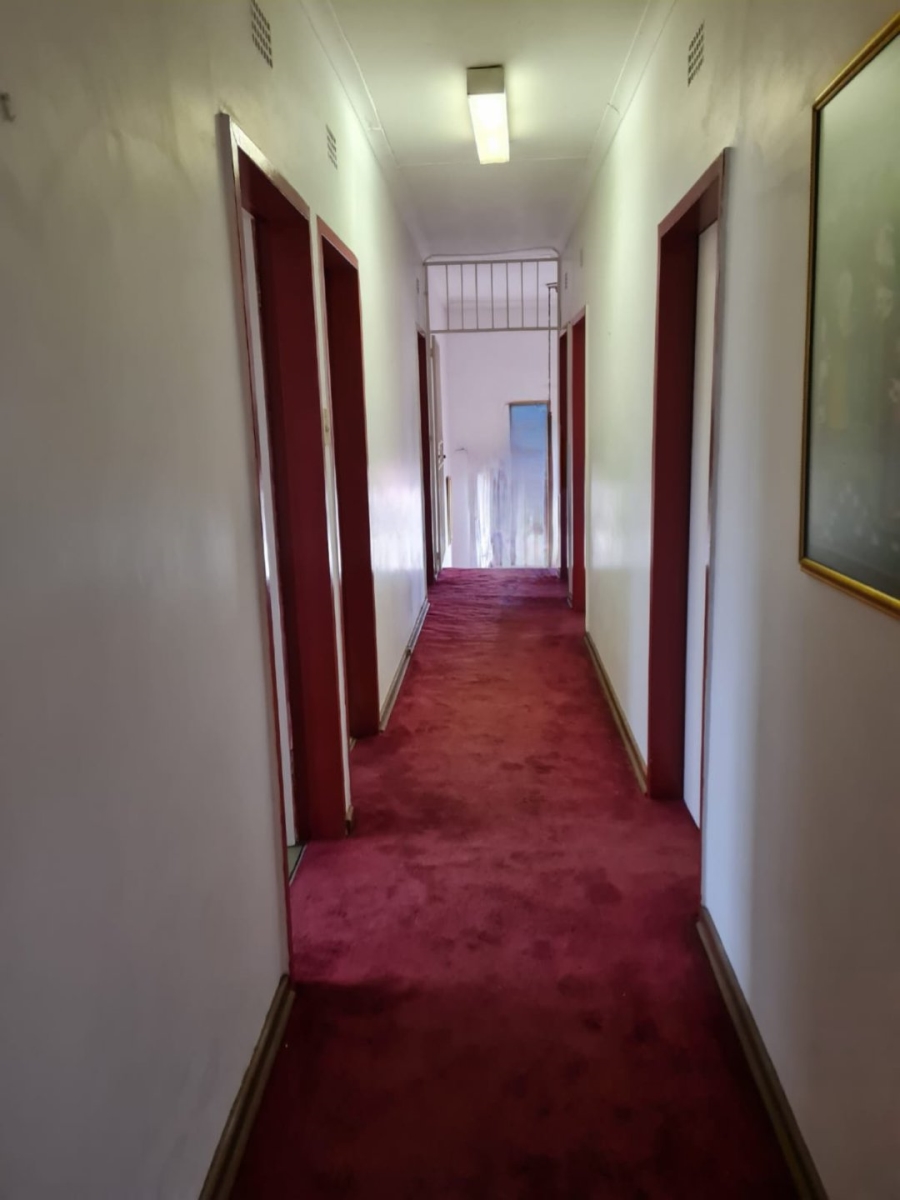 12 Bedroom Property for Sale in Lenasia Ext 5 Gauteng