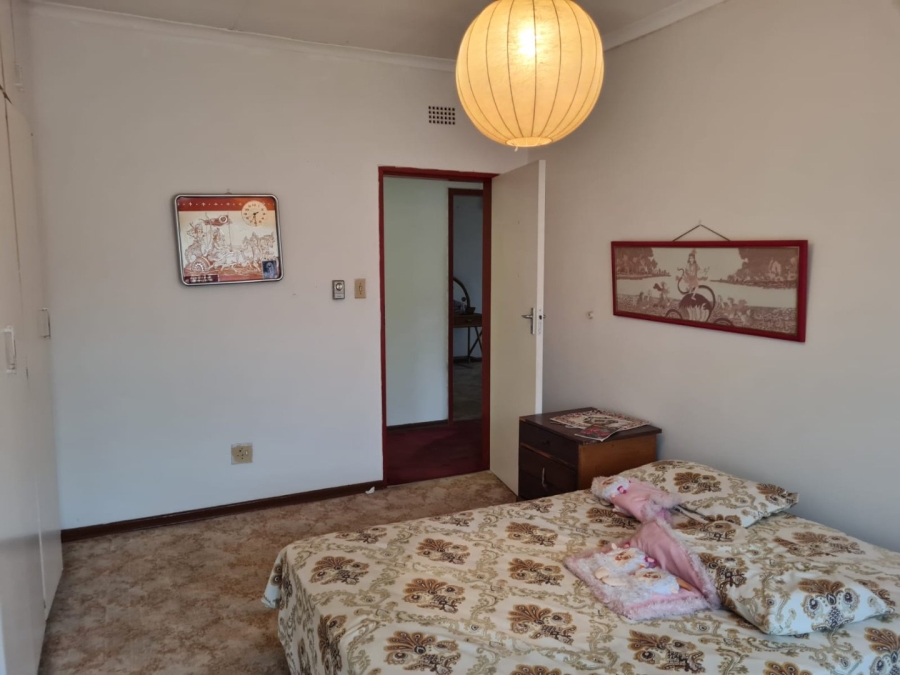 12 Bedroom Property for Sale in Lenasia Ext 5 Gauteng